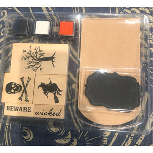 NWT Halloween Stamp set with Labels and Treat Bags DIY Spooky Trick or‎ Treat